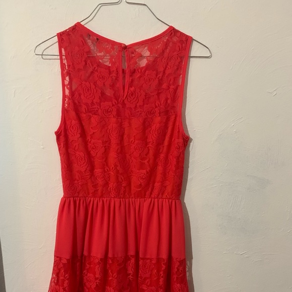 Spring Dress 💐 - Picture 4 of 4